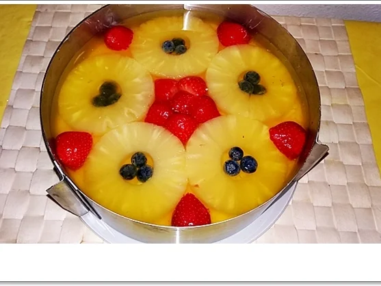 Obsttorte mit Quark-Puddingcreme-Füllung - Rezept - Bild Nr. 4358