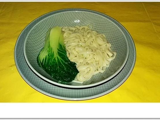 Fleischbrühe mit Nudeln, Pak Choi, Bittermelone , Tofu und .... - Rezept - Bild Nr. 4351