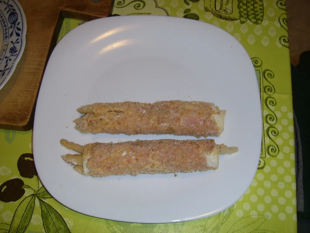 Rezept: Spargel Schinken Käse nach Wiener-Art Bild Nr. 4346 Spargel Schinken Käse nach Wiener-Art - Rezept - Bild Nr. 4346