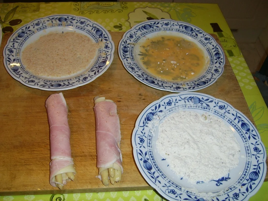 Rezept: Spargel Schinken Käse nach Wiener-Art Bild Nr. 4347 Spargel Schinken Käse nach Wiener-Art - Rezept - Bild Nr. 4347