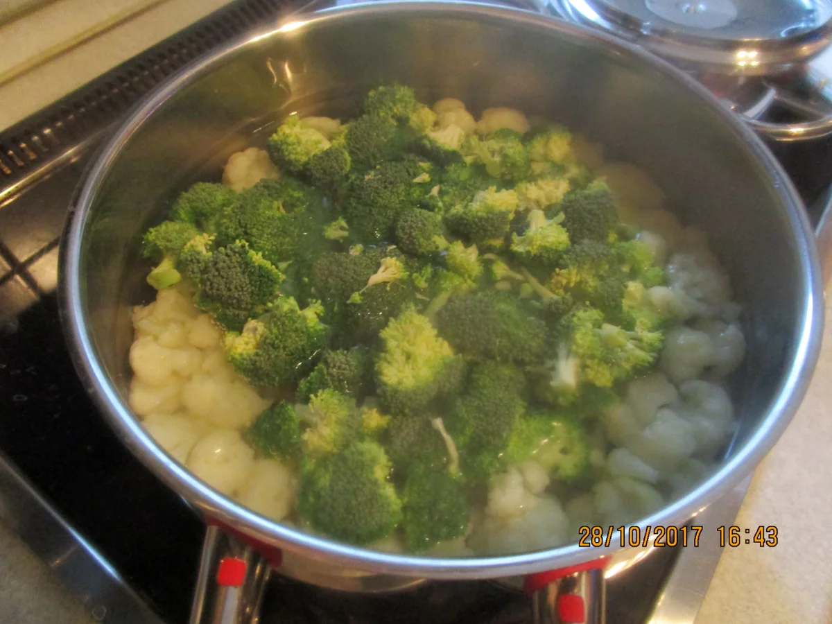 Auflauf: Blumenkohl + Brokkoli + gekochter Schinken - Rezept - Bild Nr. 4350