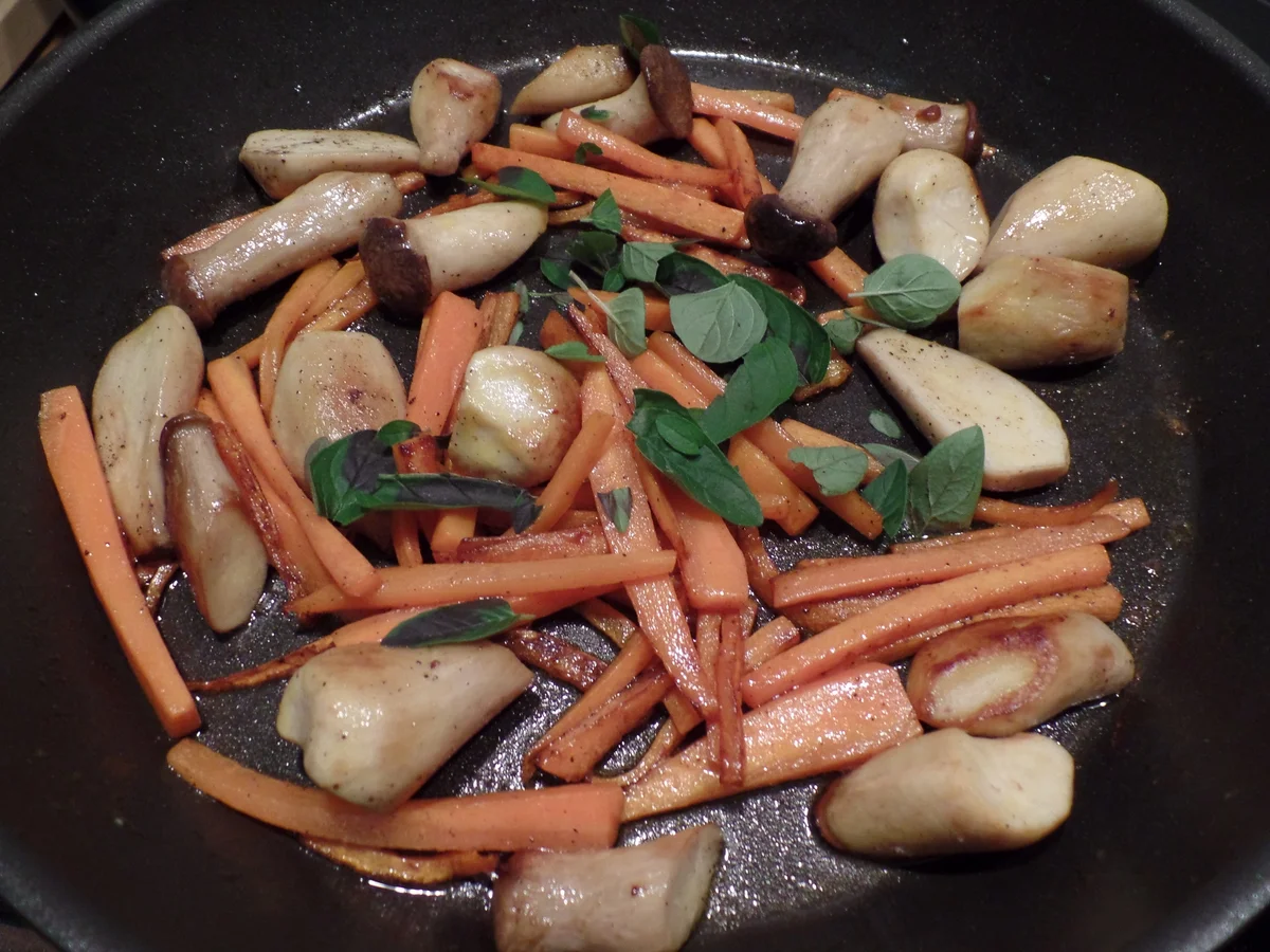 Boeuf bourguignon :ein Fleischgericht aus dem französischen Burgund.. - Rezept - Bild Nr. 4362