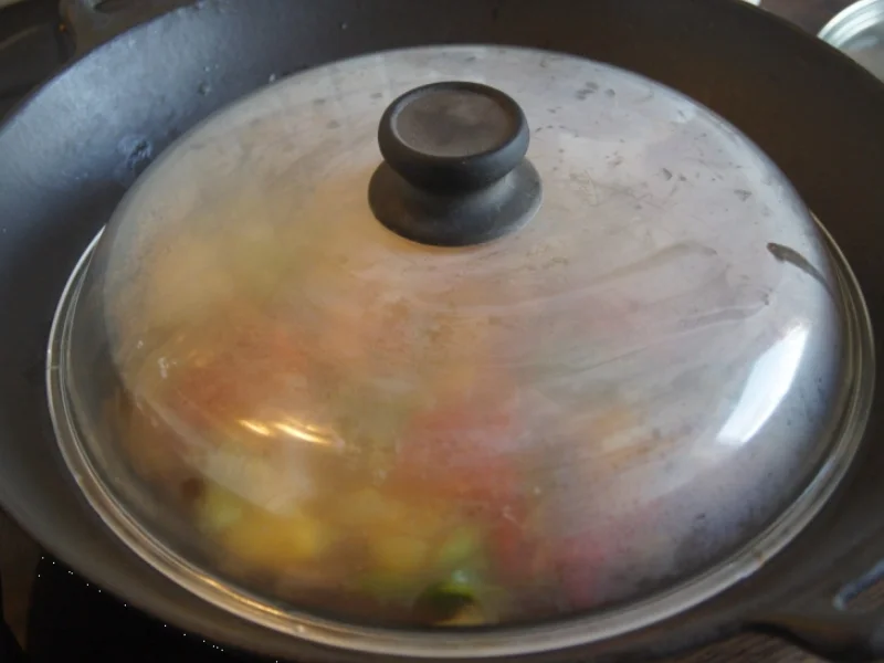 Rezept: Süß-saures Gemüse-Garnelen-Curry mit Curry-Reis Bild Nr. 4373 Süß-saures Gemüse-Garnelen-Curry mit Curry-Reis - Rezept - Bild Nr. 4373