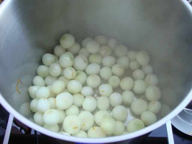 Borettane Zwiebelchen eingelegt in hellen Balsamico - Rezept - Bild Nr. 4373