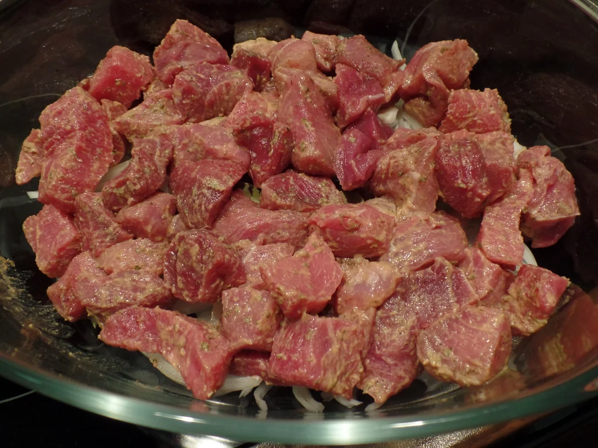 Gulasch mit Apfel - Rezept - Bild Nr. 4375