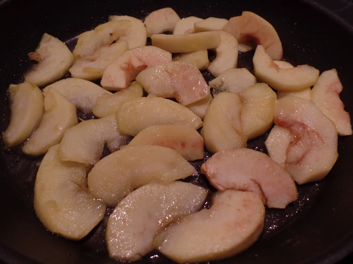 Gulasch mit Apfel - Rezept - Bild Nr. 4379