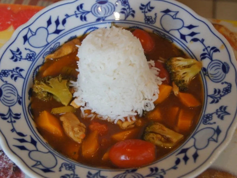 Rezept: Kürbis-Gemüse-Hähnchenbrustfilet-Wok süß-sauer mit Basmatireis Bild Nr. 4426 Kürbis-Gemüse-Hähnchenbrustfilet-Wok süß-sauer mit Basmatireis - Rezept - Bild Nr. 4426