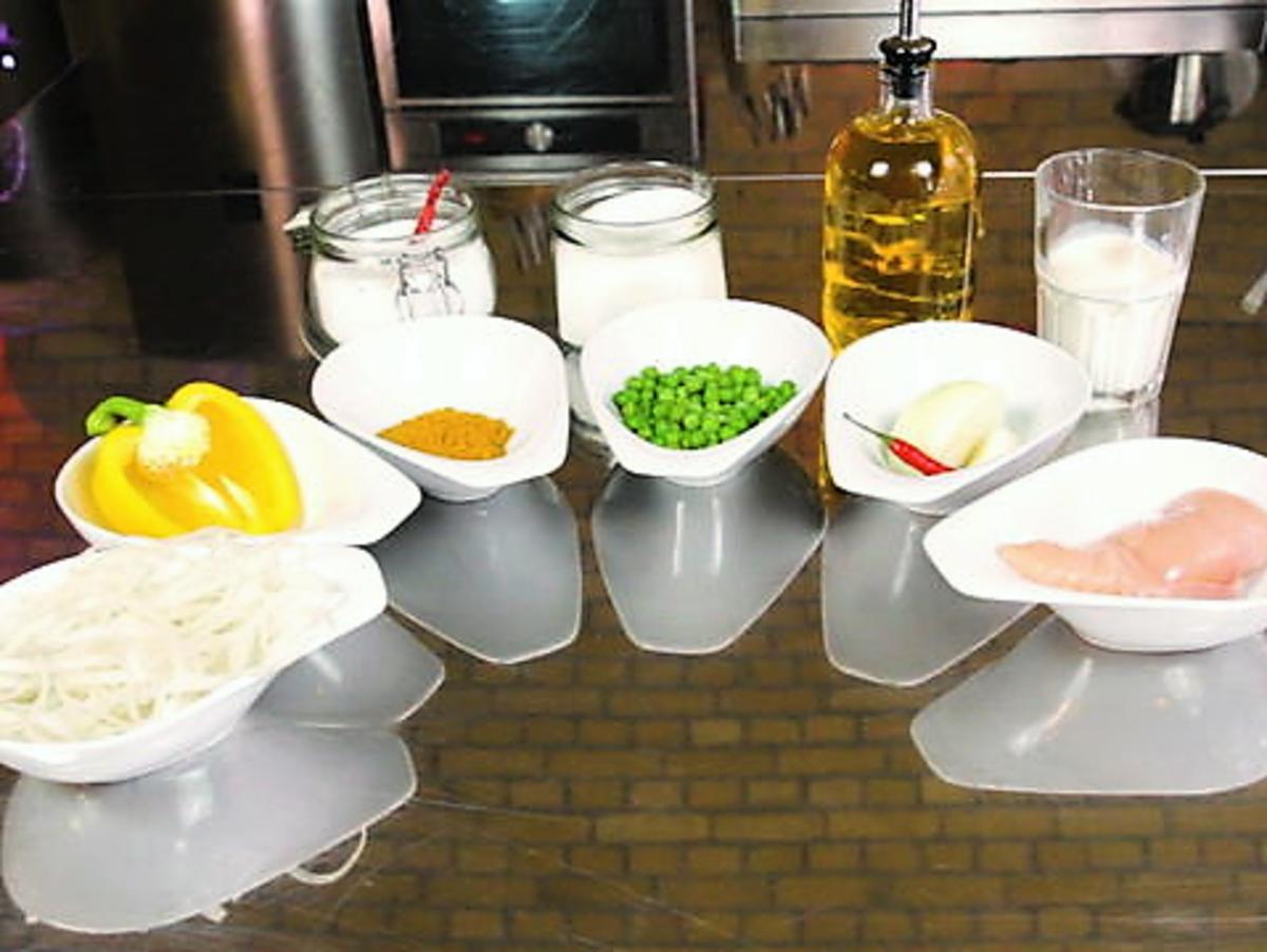 Hähnchen-Curry mit Reisbandnudeln - Rezept - Bild Nr. 4
