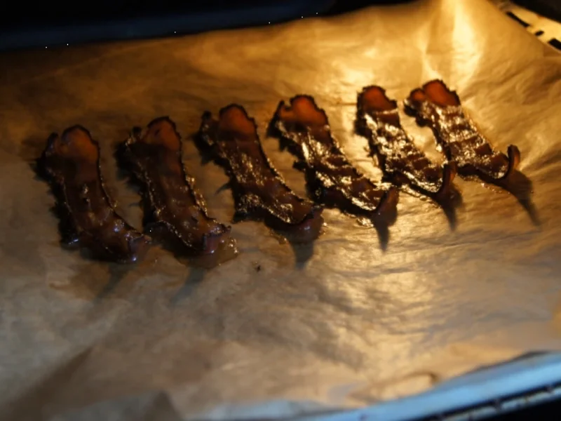 Rezept: Krosser Alpenspeck mit Champignonsauce auf Kartoffelstampf Bild Nr. 4414 Krosser Alpenspeck mit Champignonsauce auf Kartoffelstampf - Rezept - Bild Nr. 4414