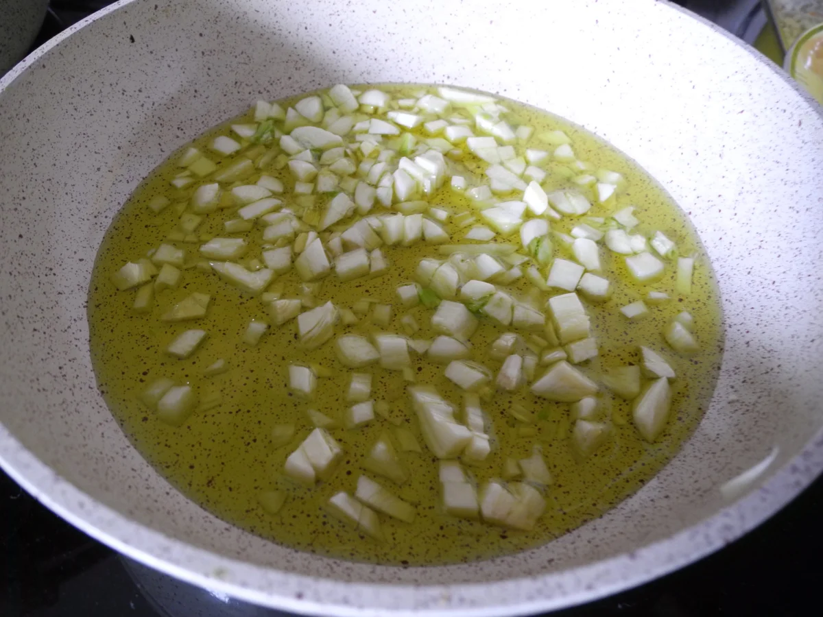 Knoblauch - Tomaten - Nudeln - Rezept - Bild Nr. 4429