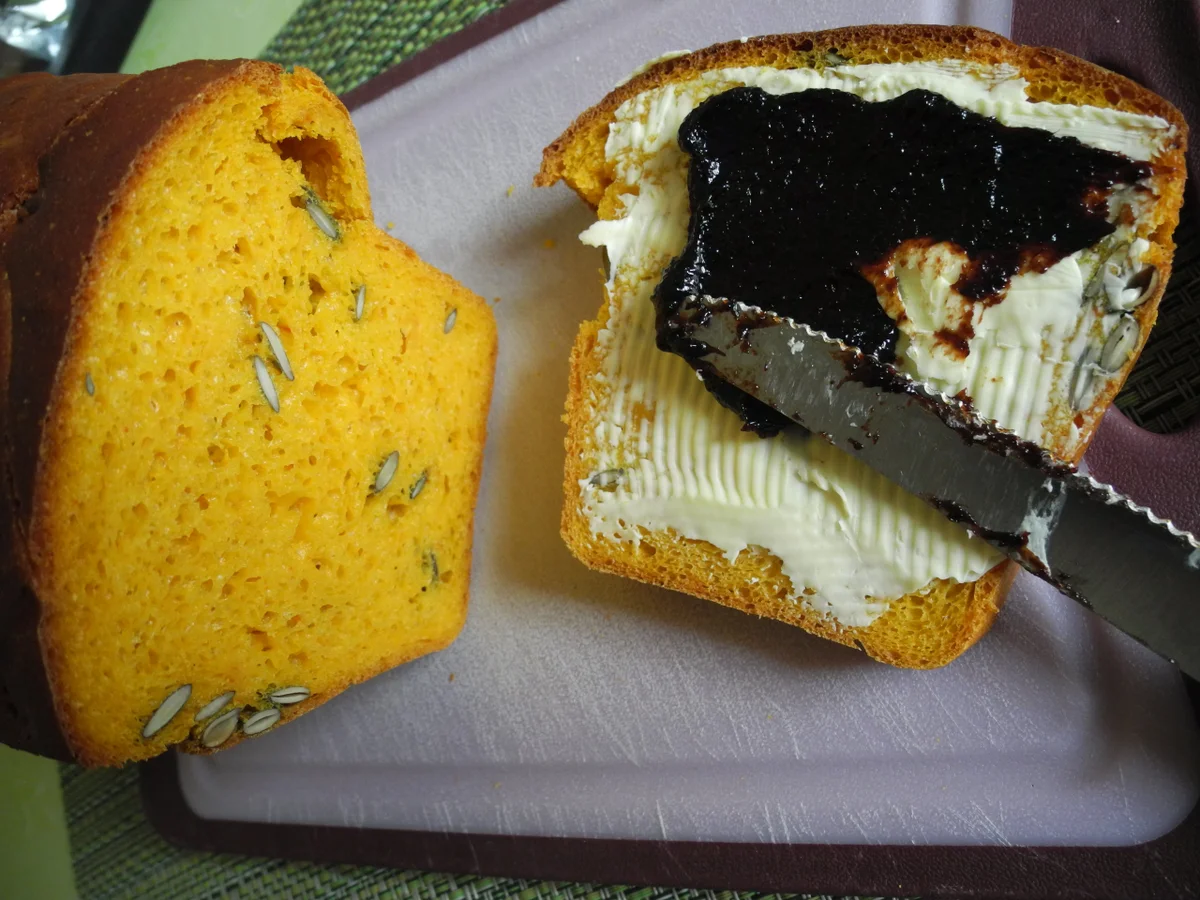 Kürbisbrot aus der Versuchsküche - Rezept - Bild Nr. 4447