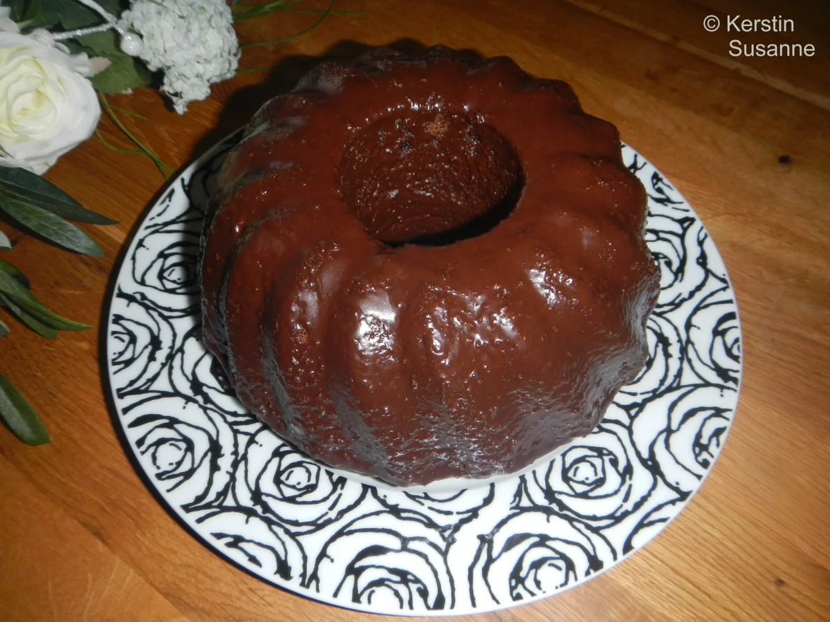 Rezept: Schokoladenkuchen Bild Nr. 4438 Schokoladenkuchen - Rezept - Bild Nr. 4438