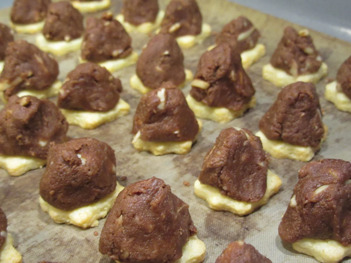 Plätzchen: Nougatberge - Rezept - Bild Nr. 4454