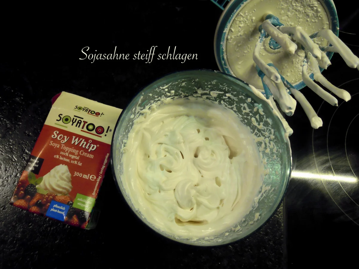 sahnige Mohn - Vanille - Creme im Töpfchen - Rezept - Bild Nr. 4458