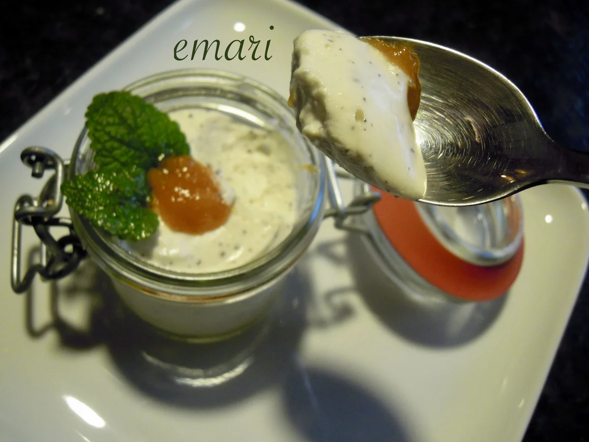 sahnige Mohn - Vanille - Creme im Töpfchen - Rezept - Bild Nr. 4465