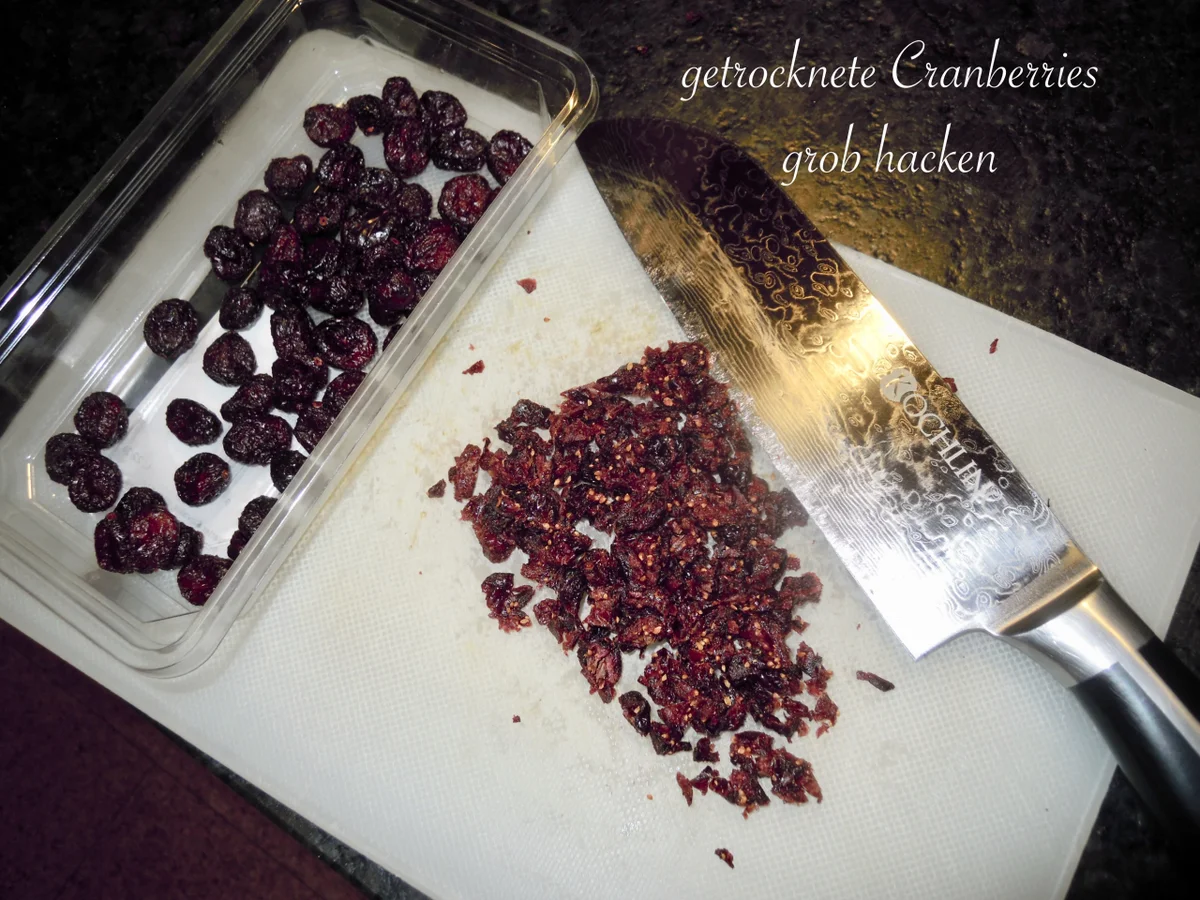 Zanderfilet mit fruchtiger Pfefferbröselkruste - Rezept - Bild Nr. 4474