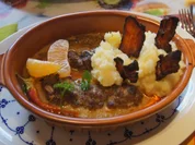 Gefüllte Spitzpaprika auf Waldpilzrahmsauce mit herzhaften Sellerie-Kartoffelstampf - Rezept - Bild Nr. 4468