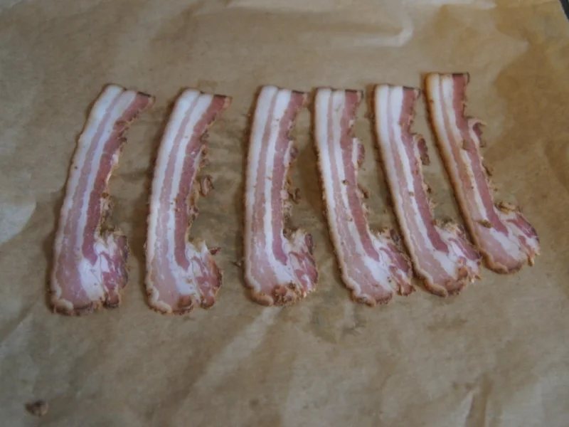 Gefüllte Spitzpaprika auf Waldpilzrahmsauce mit herzhaften Sellerie-Kartoffelstampf - Rezept - Bild Nr. 4477