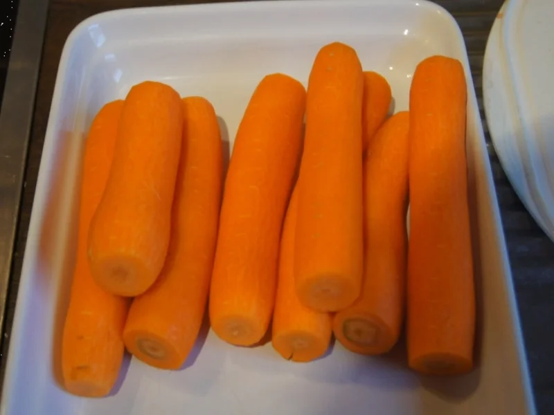 Rezept: Möhrenblüten - Antipasta Bild Nr. 4475 Möhrenblüten - Antipasta - Rezept - Bild Nr. 4475