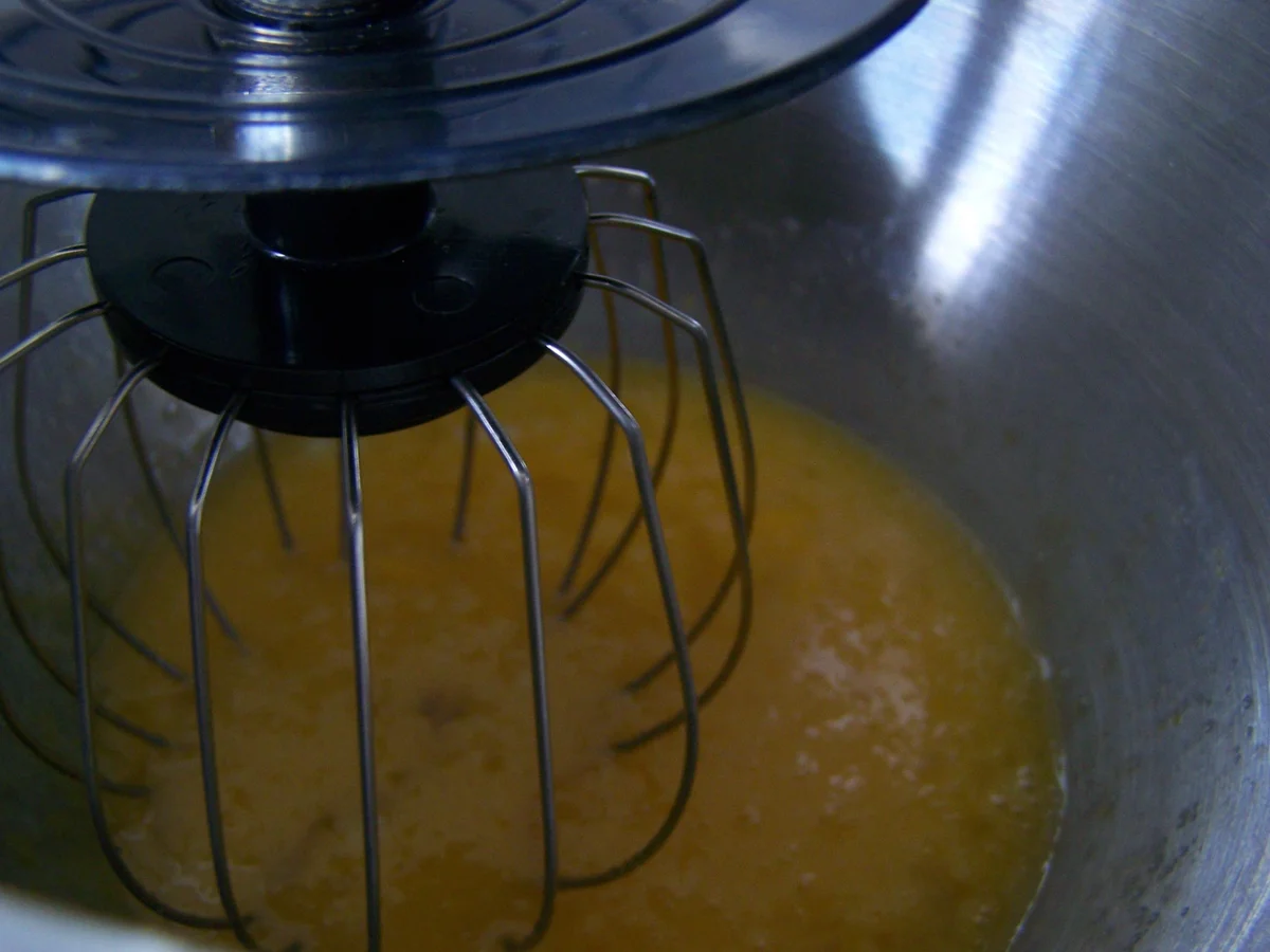 Guglhupf - weihnachtlich würzig - Rezept - Bild Nr. 4476