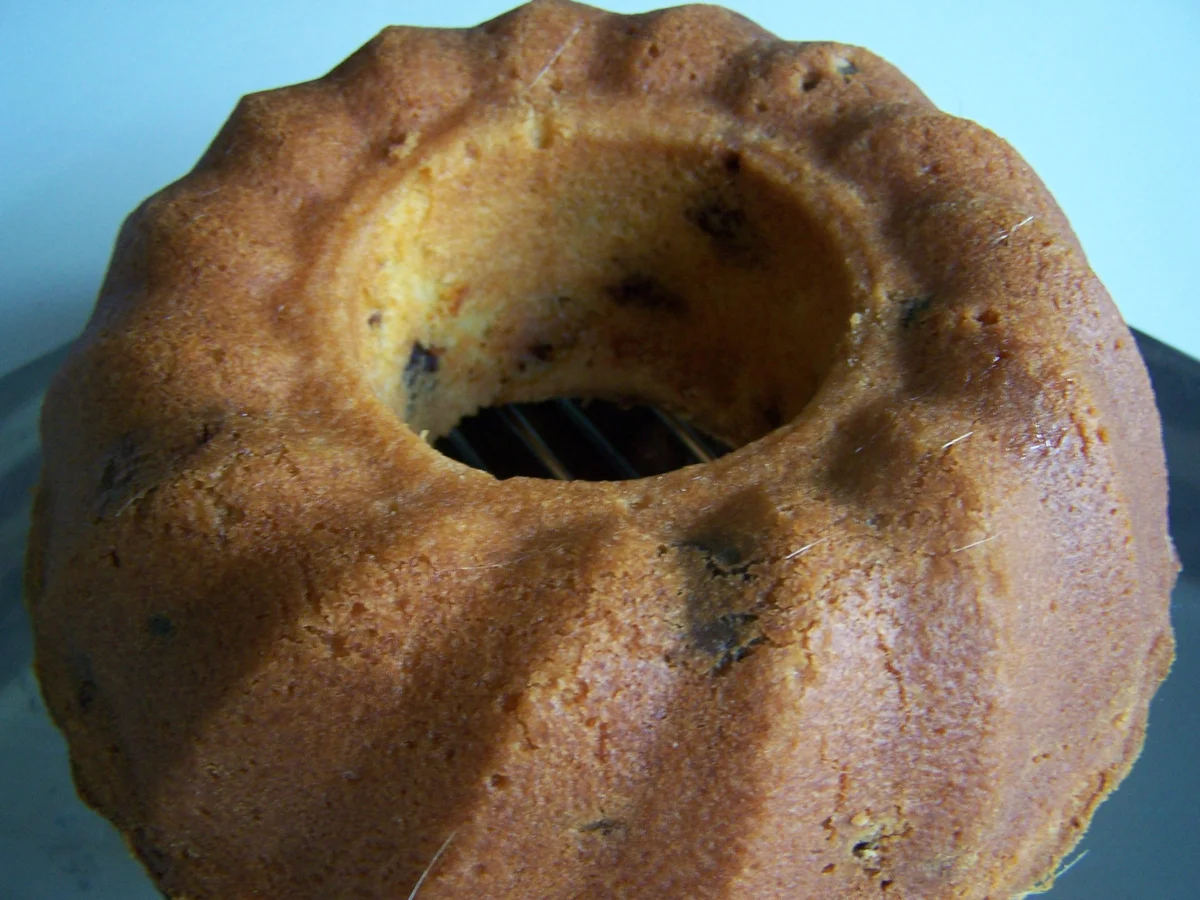 Guglhupf - weihnachtlich würzig - Rezept - Bild Nr. 4481