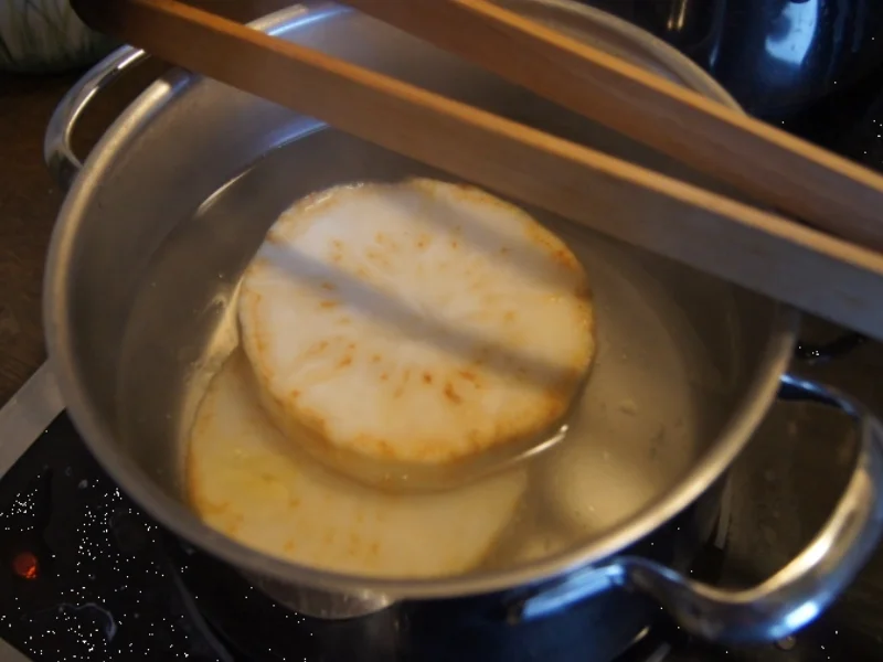 Sellerieschnitzel mit Sellerie-Kartoffelstampf und Möhrenblüten-Antipasta - Rezept - Bild Nr. 4477