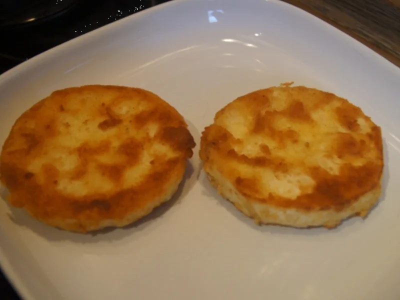 Sellerieschnitzel mit Sellerie-Kartoffelstampf und Möhrenblüten-Antipasta - Rezept - Bild Nr. 4483