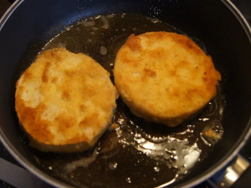 Sellerieschnitzel mit Sellerie-Kartoffelstampf und Möhrenblüten-Antipasta - Rezept - Bild Nr. 4484