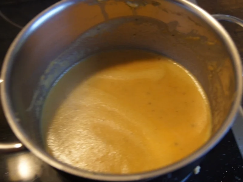 Sellerieschnitzel mit Sellerie-Kartoffelstampf und Möhrenblüten-Antipasta - Rezept - Bild Nr. 4490