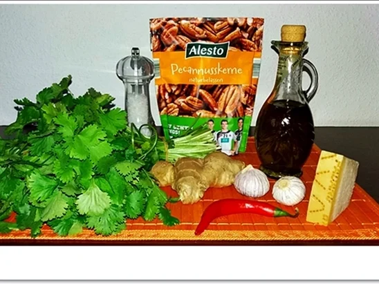 Koriander-Pesto nach Art des Hauses - Rezept - Bild Nr. 4479