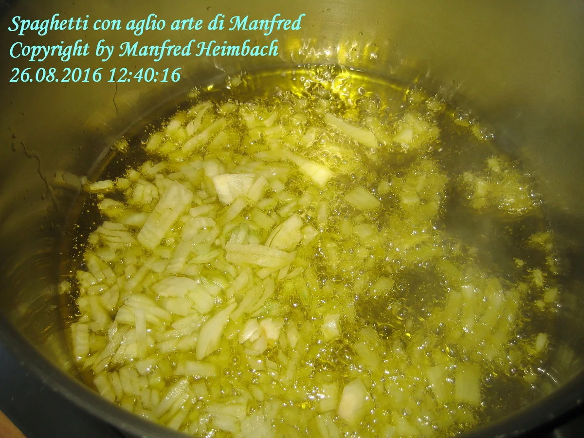 Rezept: Nudeliges – Spaghetti con aglio arte di Manfred Bild Nr. 4 Nudeliges – Spaghetti con aglio arte di Manfred - Rezept - Bild Nr. 4