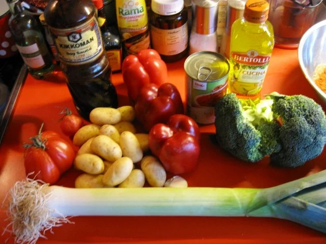 Rezept: Hähnchen Gemüse Pfanne Bild Nr. 4481 Hähnchen Gemüse Pfanne - Rezept - Bild Nr. 4481