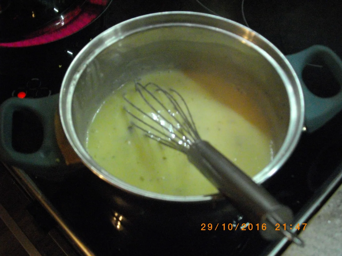 Lachsfilet im Blätterteig auf Zitronensoße - Rezept - Bild Nr. 4490