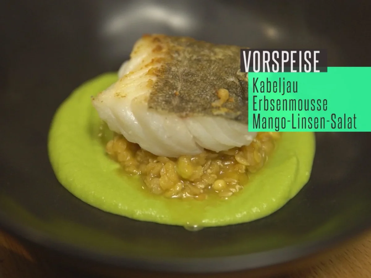 Rezept: Kabeljau an Erbsencreme, Mango-Linsen-Salat und Passionsfruchtkaviar Bild Nr. 2 Kabeljau an Erbsencreme, Mango-Linsen-Salat und Passionsfruchtkaviar - Rezept - Bild Nr. 2