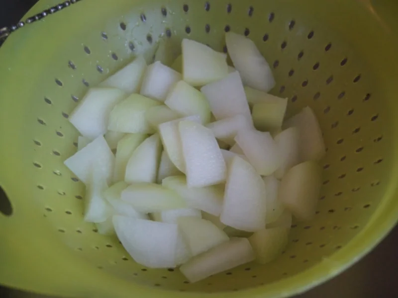 Rezept: Alaska-Seelachs-Filet mit Rahm-Kohlrabi und Ofenkartoffeln Bild Nr. 4512 Alaska-Seelachs-Filet mit Rahm-Kohlrabi und Ofenkartoffeln - Rezept - Bild Nr. 4512