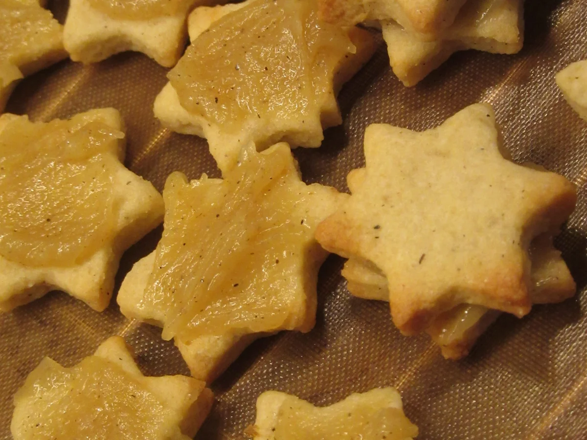 Rezept: Plätzchen: Karamellsterne Bild Nr. 4510 Plätzchen: Karamellsterne - Rezept - Bild Nr. 4510