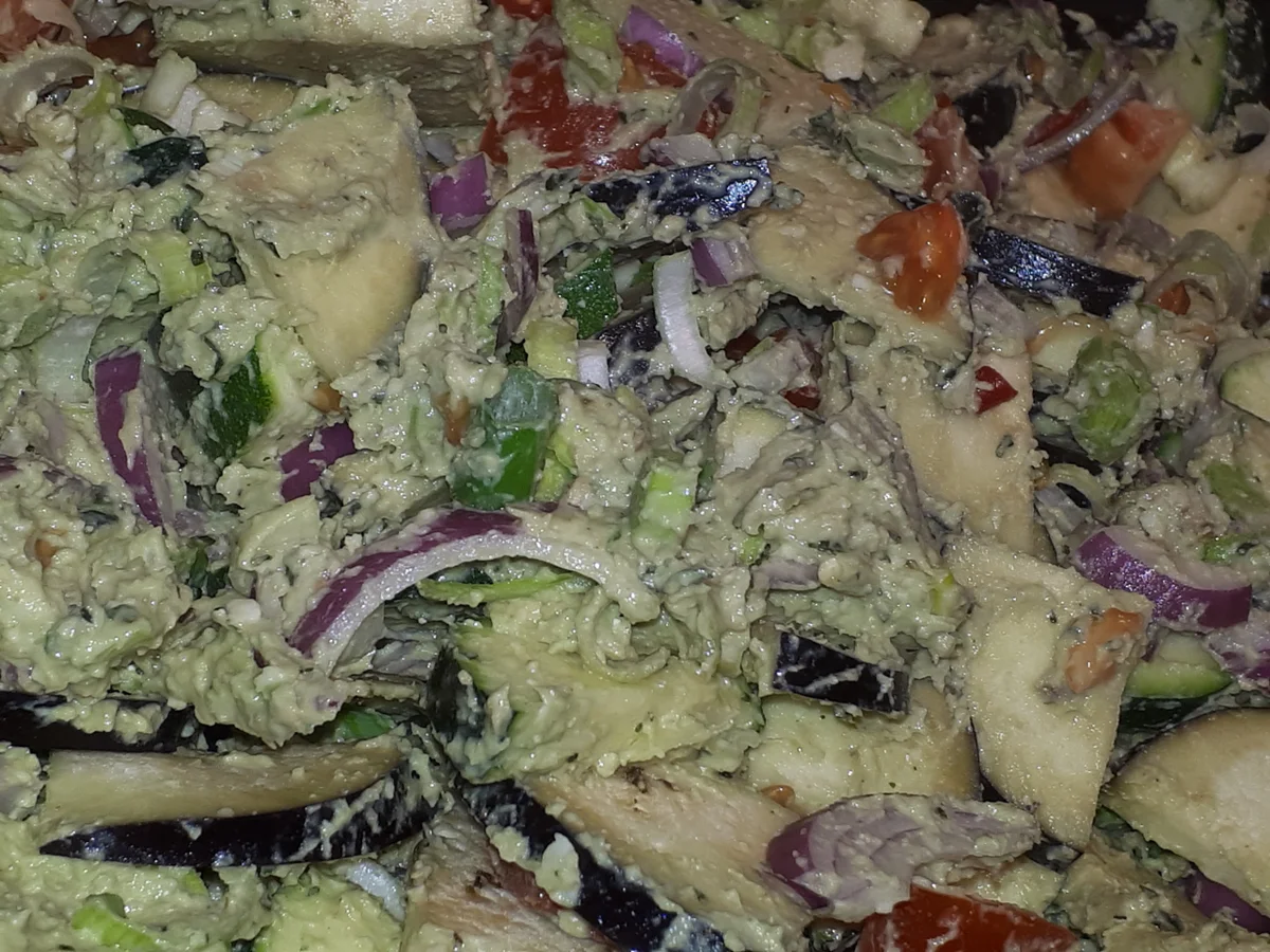 BiNe` S LACHSFILET IM GEMÜSEBETT - Rezept - Bild Nr. 4512