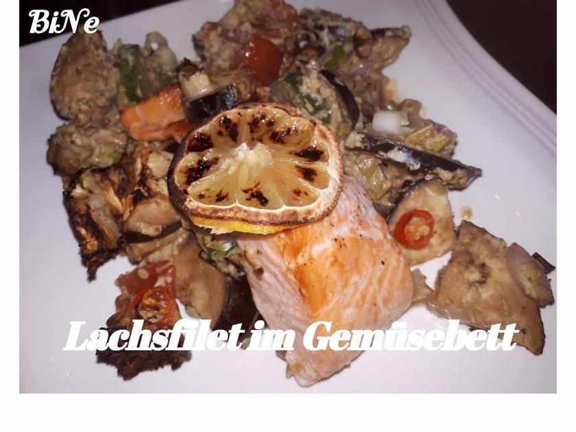 BiNe` S LACHSFILET IM GEMÜSEBETT - Rezept - Kochbar.de