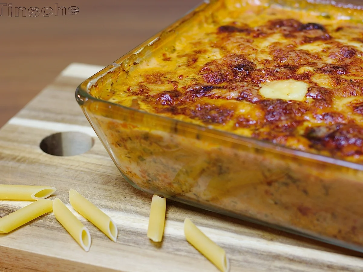 Rezept: Hackbällchen in Tomatensoße -überbacken- Bild Nr. 4556 Hackbällchen in Tomatensoße -überbacken- - Rezept - Bild Nr. 4556