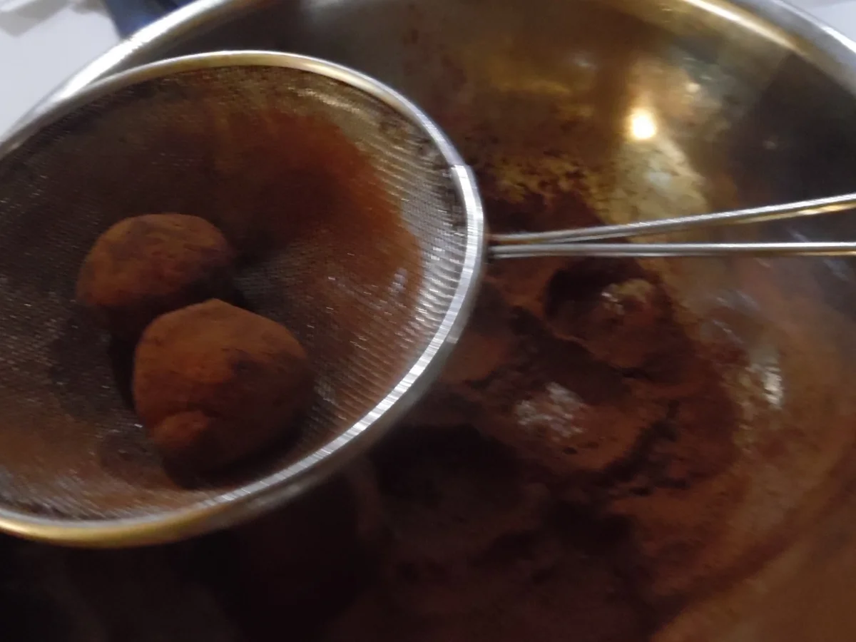 Rezept: Marzipankartoffeln Bild Nr. 3 Marzipankartoffeln - Rezept - Bild Nr. 3