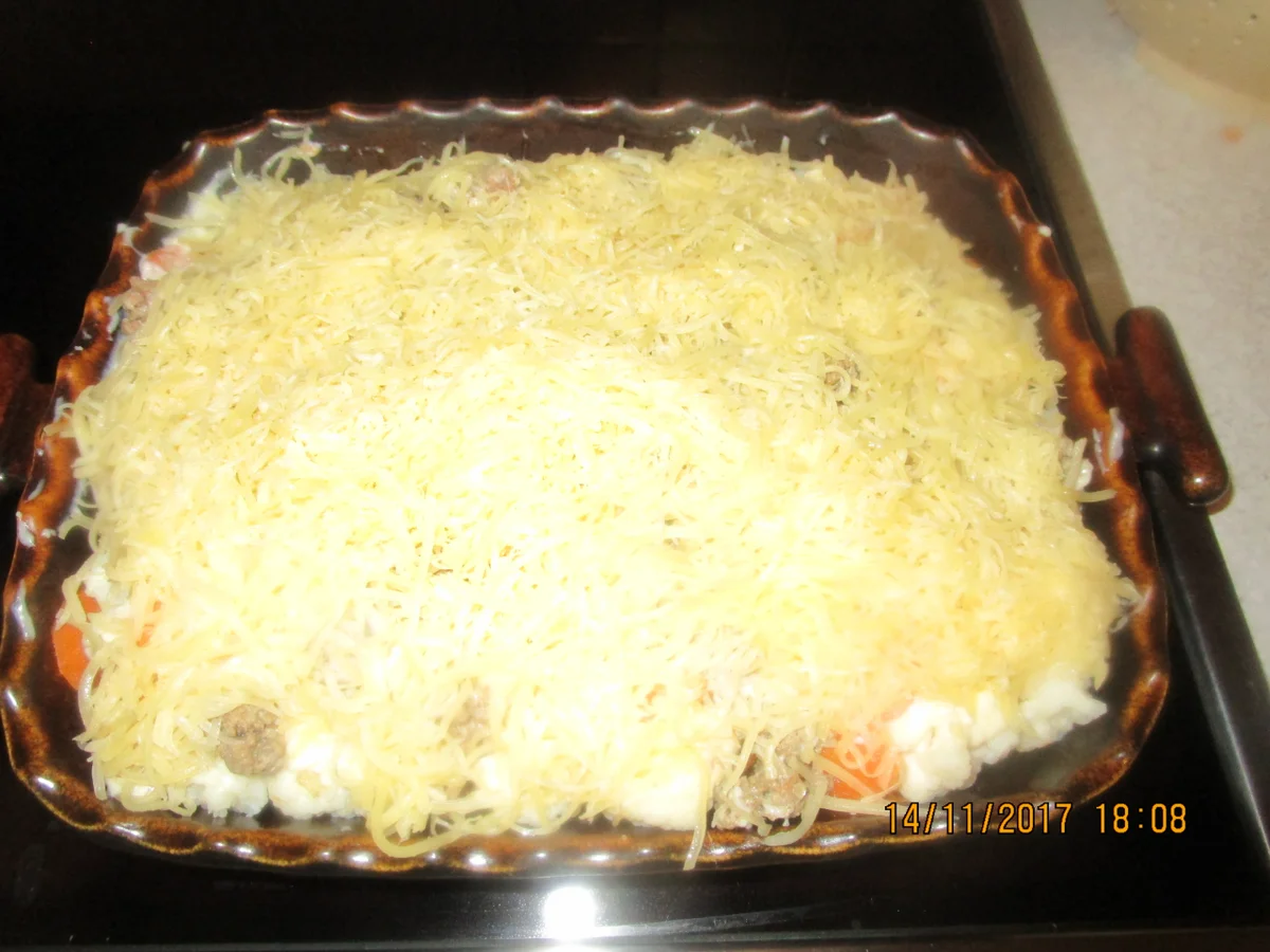 Rezept: Auflauf: Hack-Blumenkohl-Möhren Bild Nr. 4559 Auflauf: Hack-Blumenkohl-Möhren - Rezept - Bild Nr. 4559