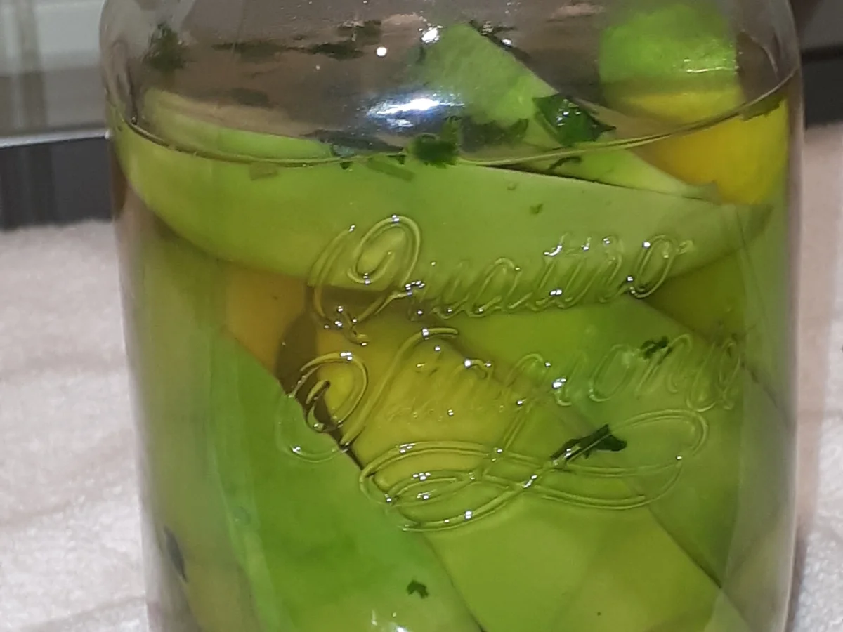 Rezept: BiNe` S EINGELEGTE AVOCADOS Bild Nr. 4538 BiNe` S EINGELEGTE AVOCADOS - Rezept - Bild Nr. 4538