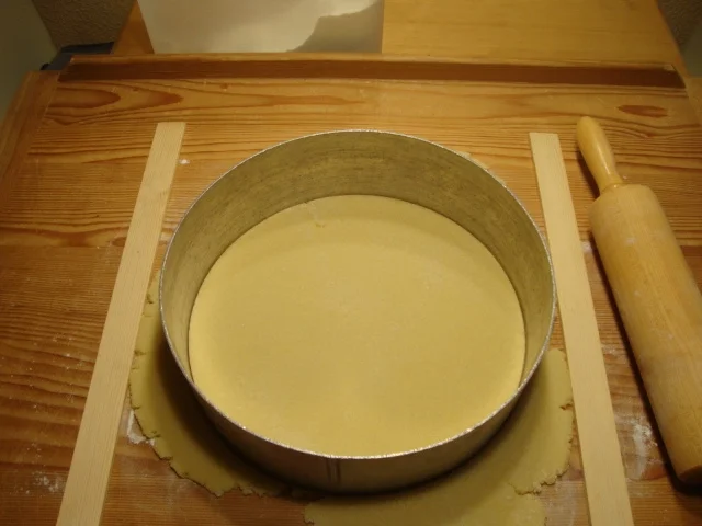 Basics - Mürbteigboden für eine Torte als Unterlage - Rezept - Bild Nr. 4554