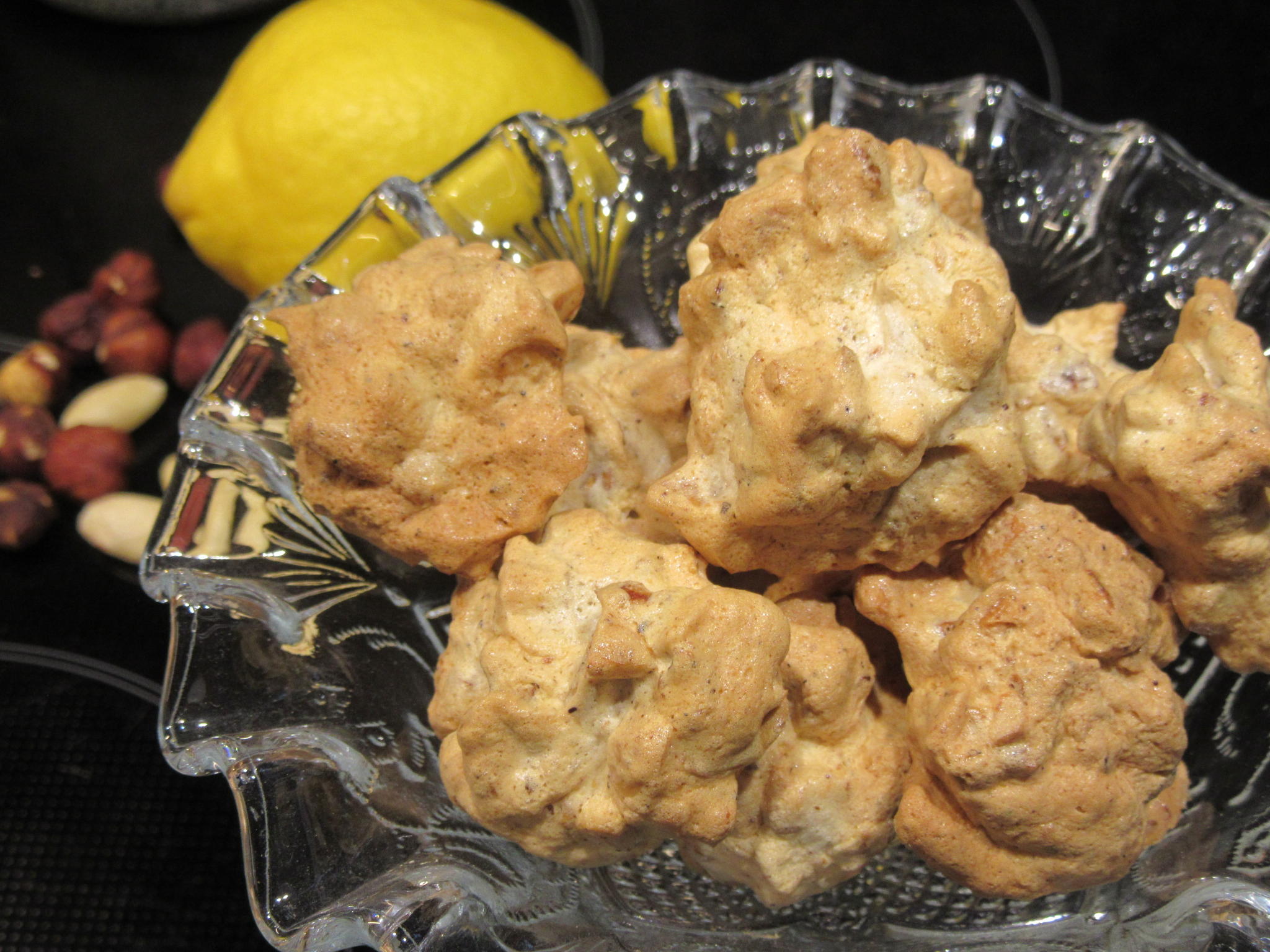 Bilder für Plätzchen: Brutti ma Buoni - Rezept