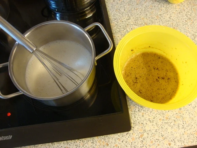 Rezept: Basics - Mocca Creme zum füllen Bild Nr. 4551 Basics - Mocca Creme zum füllen - Rezept - Bild Nr. 4551