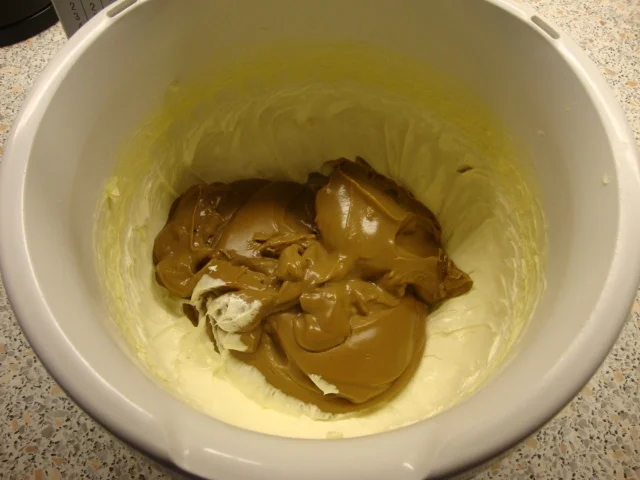 Rezept: Basics - Mocca Creme zum füllen Bild Nr. 4555 Basics - Mocca Creme zum füllen - Rezept - Bild Nr. 4555