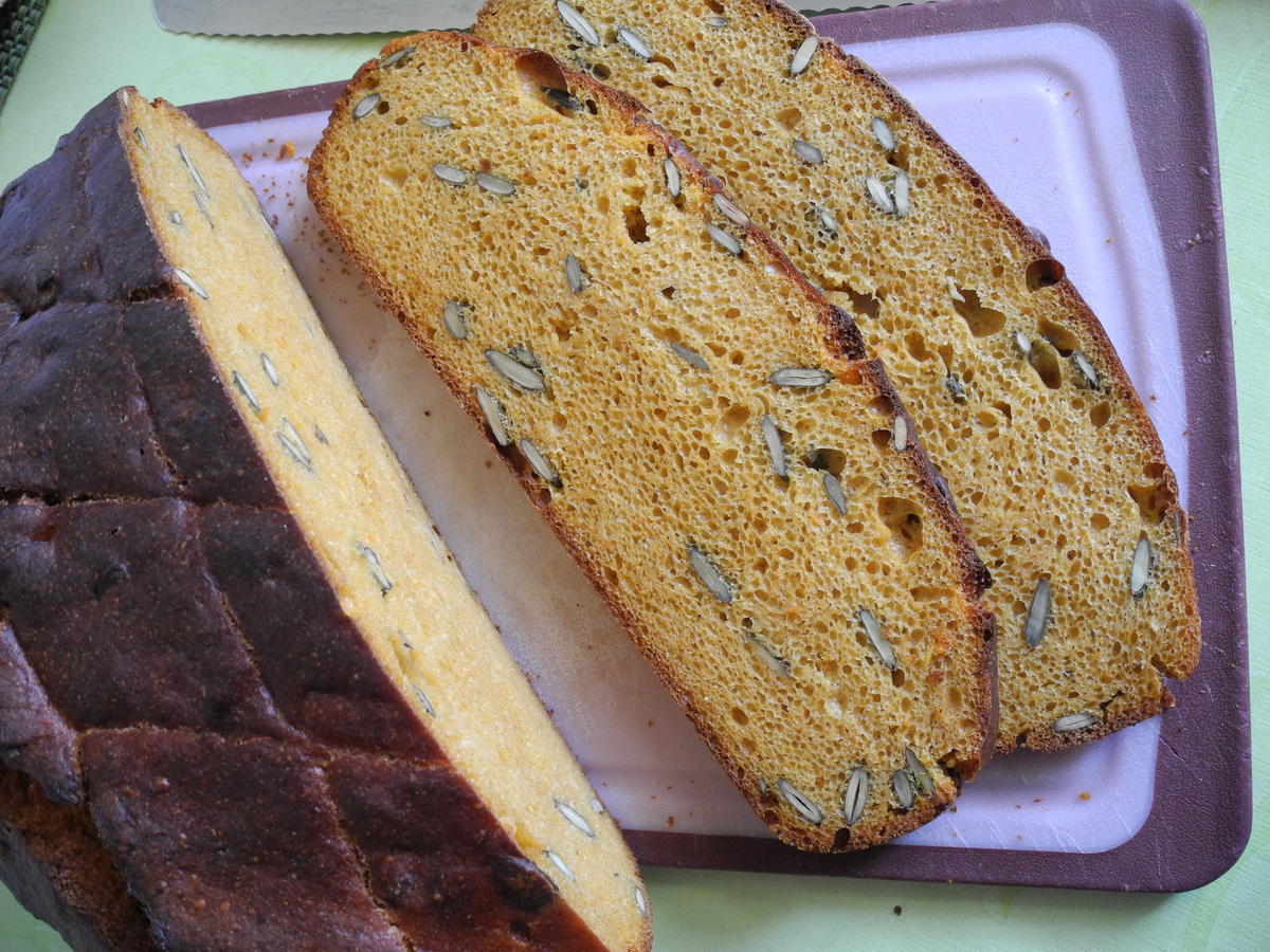 Möhren - Brot aus meiner Versuchsküche - Rezept - Bild Nr. 4554