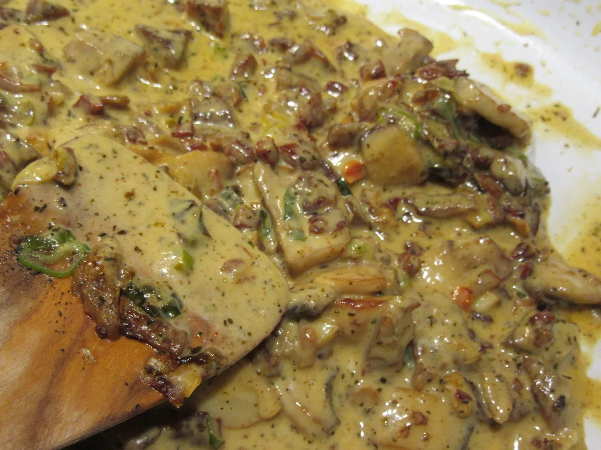 Rezept: Pasta: Tagliatelle alla "Gyros" Bild Nr. 4556 Pasta: Tagliatelle alla "Gyros" - Rezept - Bild Nr. 4556