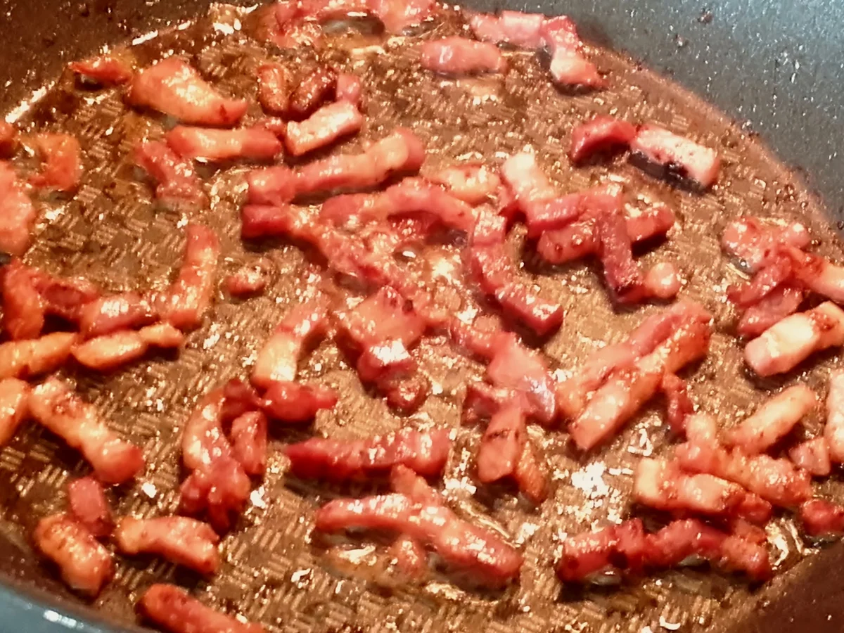 Rezept: Gemischte Pilzsauce mit Rinderstreifen auf Maccheroni al ferreto Bild Nr. 4552 Gemischte Pilzsauce mit Rinderstreifen auf Maccheroni al ferreto - Rezept - Bild Nr. 4552