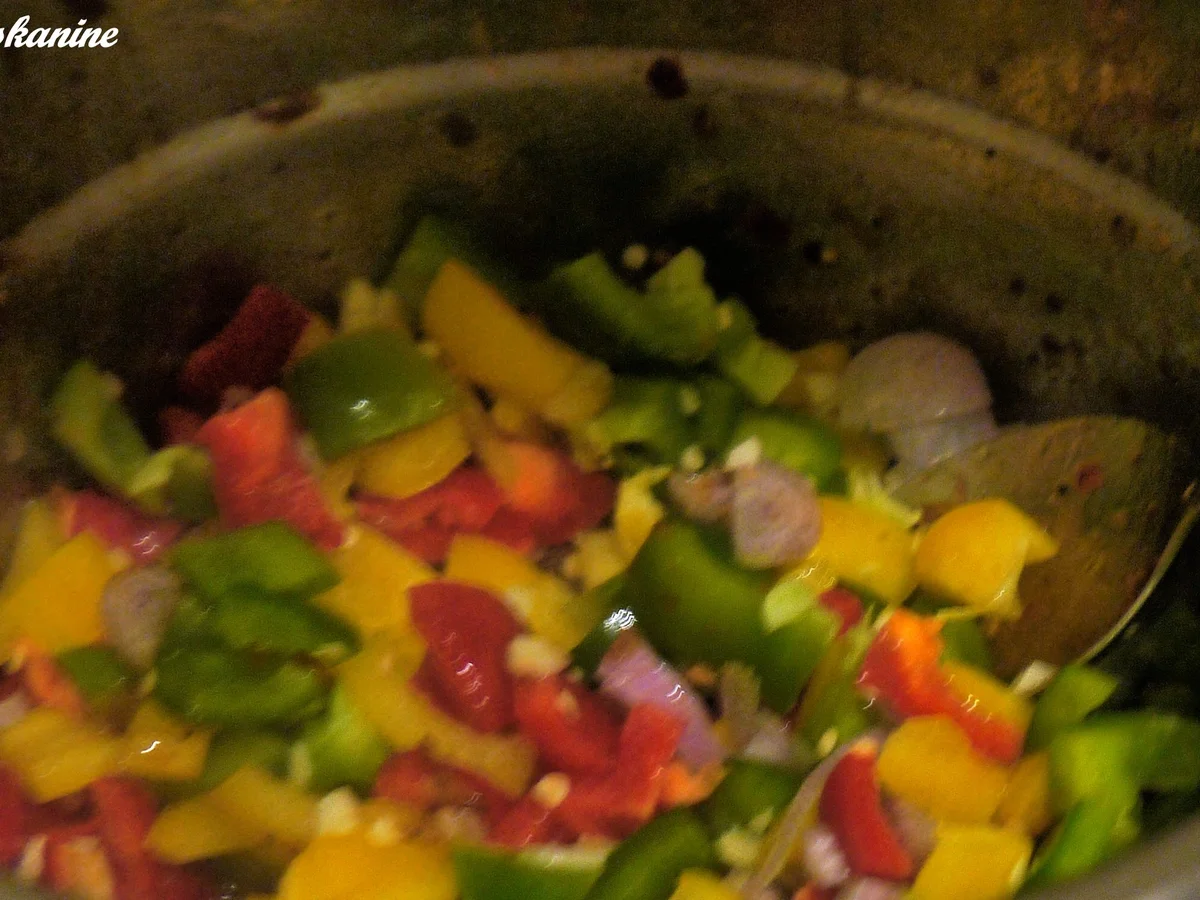 Teriyaki-Paprika-Huhn mit Safran-Gewürzreis - Rezept - Bild Nr. 4557